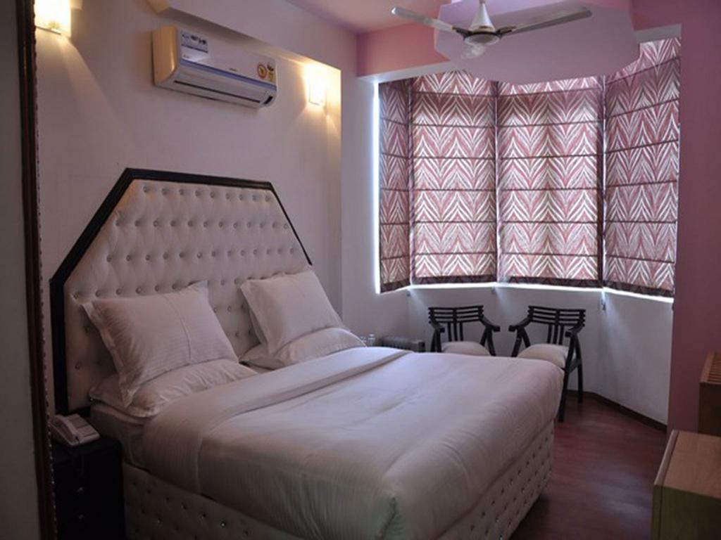 The Royal Court Hotel Naini Tāl Quarto foto